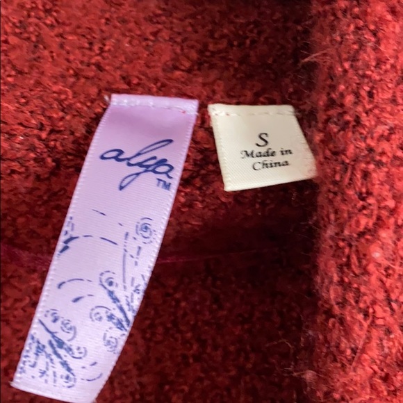 Cardigan - Picture 2 of 3